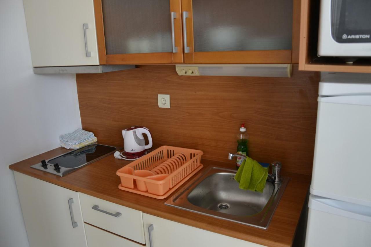 Sun City I - Apartment 41 Pantai Sunny Bagian luar foto